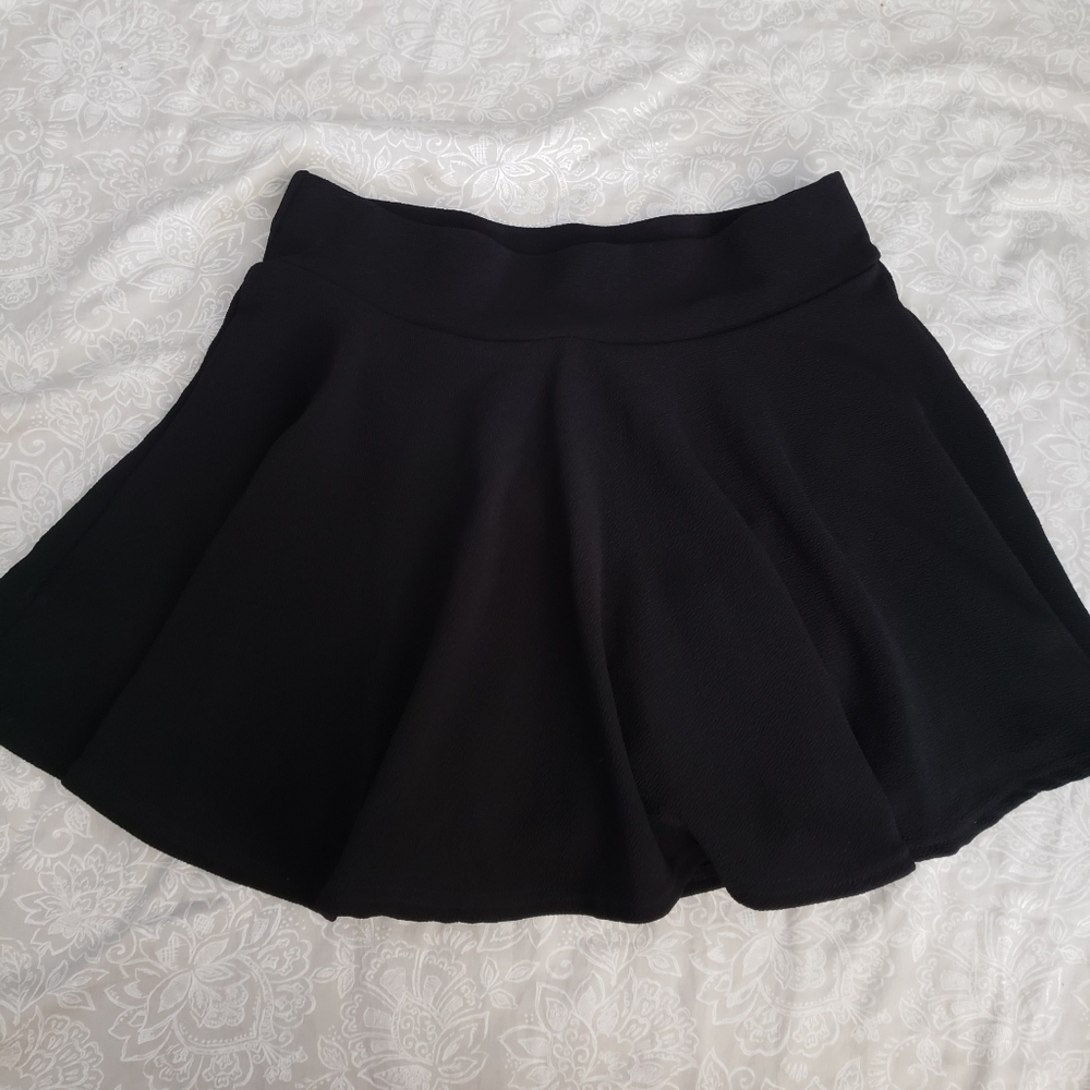 Mini skirt. Mini Skort.